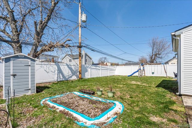 65 Prentice Road, Levittown, NY 11756