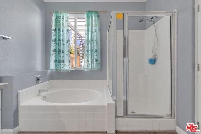 13292 Via Del Lago, Victorville, CA 92392