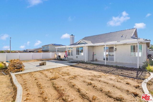 13292 Via Del Lago, Victorville, CA 92392