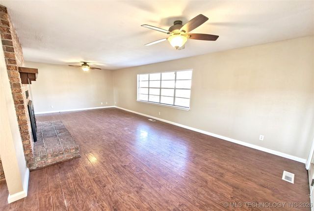 11769 W 838 Road, Tahlequah, OK 74464