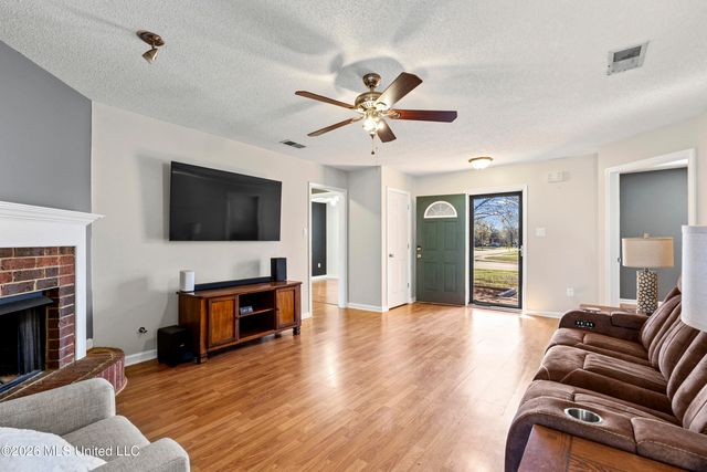 10550 Rose Lane, Olive Branch, MS 38654