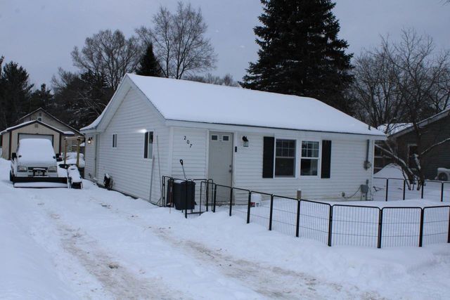 207 Division Street, Kalkaska Twp, MI 49646