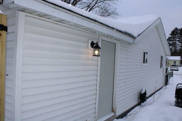 207 Division Street, Kalkaska Twp, MI 49646