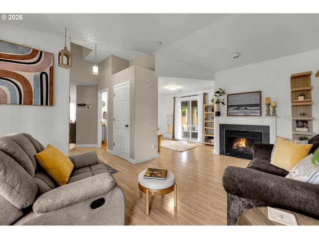 1813 Se 170TH Ave, Vancouver, WA 98683