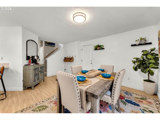 1813 Se 170TH Ave, Vancouver, WA 98683