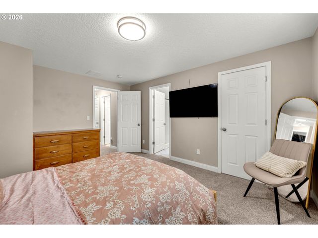 1813 Se 170TH Ave, Vancouver, WA 98683