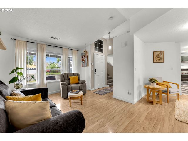 1813 Se 170TH Ave, Vancouver, WA 98683