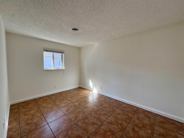 3101 NE 7th Avenue B, Pompano Beach, FL 33064