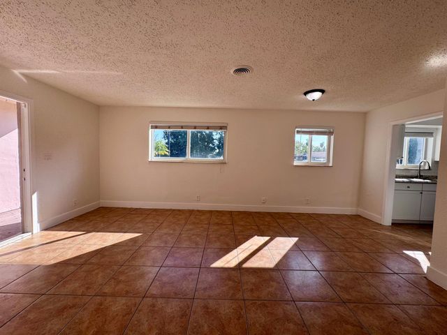 3101 NE 7th Avenue B, Pompano Beach, FL 33064