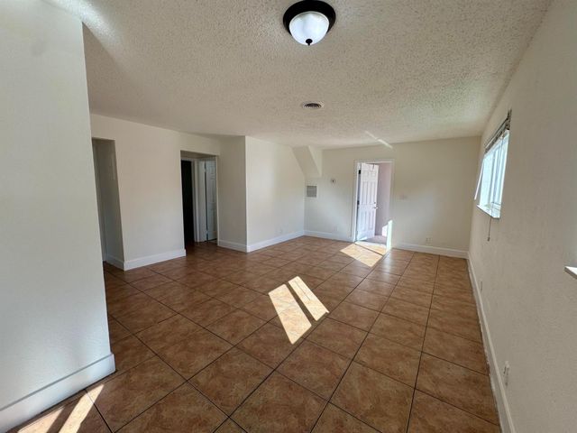 3101 NE 7th Avenue B, Pompano Beach, FL 33064
