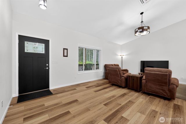 148 E Fox Run Lane, Grapeview, WA 98546