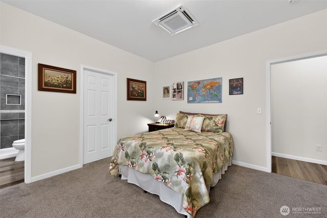 148 E Fox Run Lane, Grapeview, WA 98546