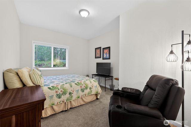 148 E Fox Run Lane, Grapeview, WA 98546