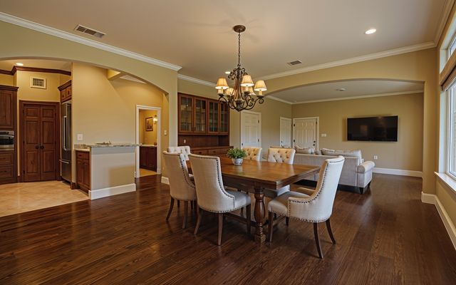 6207 Walnut Hill Lane, Dallas, TX 75230