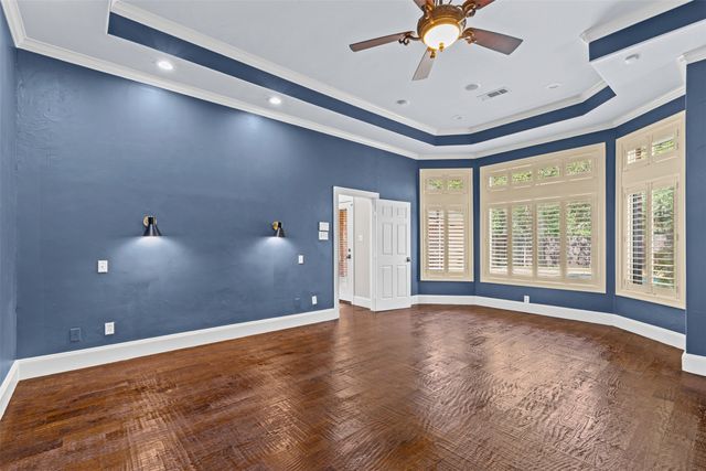 6207 Walnut Hill Lane, Dallas, TX 75230