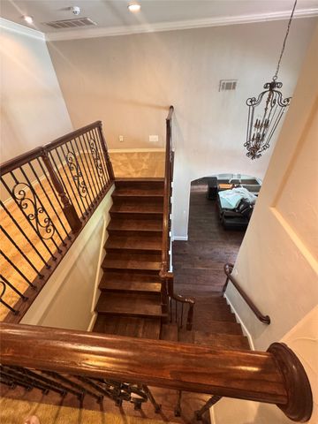 6207 Walnut Hill Lane, Dallas, TX 75230