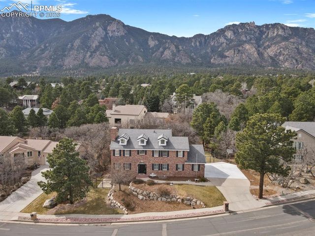 4930 Langdale Way, Colorado Springs, CO 80906
