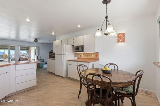 14860 N 21ST Place N, Phoenix, AZ 85022