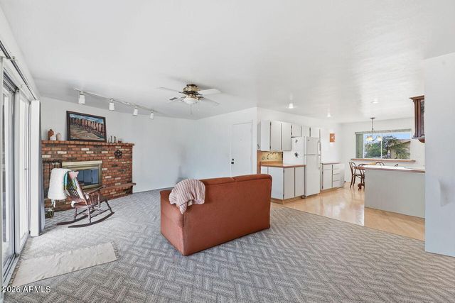 14860 N 21ST Place N, Phoenix, AZ 85022