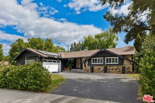 23916 Califa Street, Woodland Hills, CA 91367