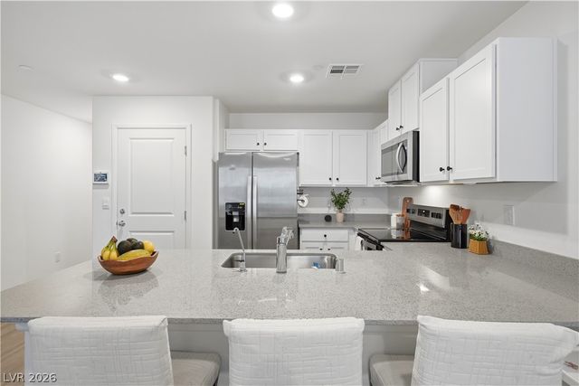 4597 Honey Hills Avenue, Las Vegas, NV 89141