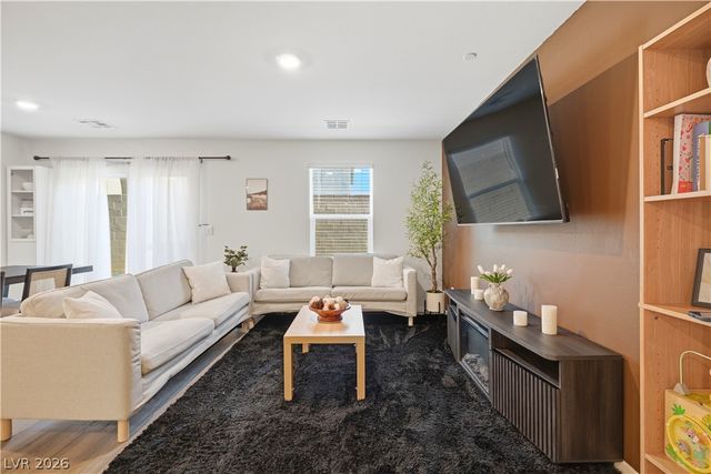 4597 Honey Hills Avenue, Las Vegas, NV 89141