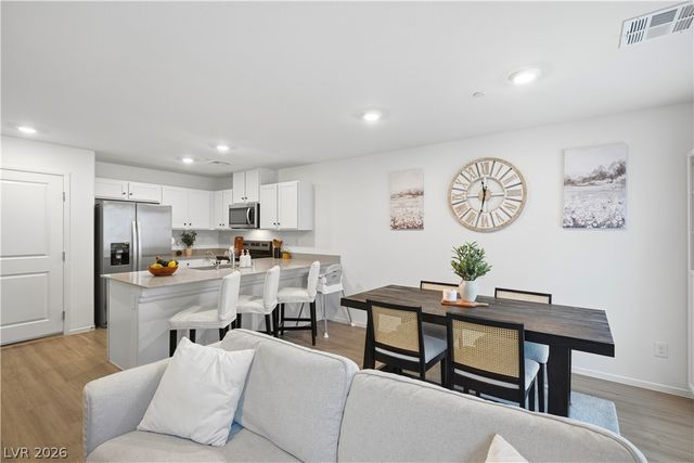 4597 Honey Hills Avenue, Las Vegas, NV 89141