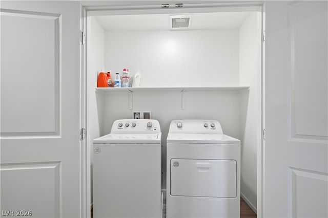 4597 Honey Hills Avenue, Las Vegas, NV 89141