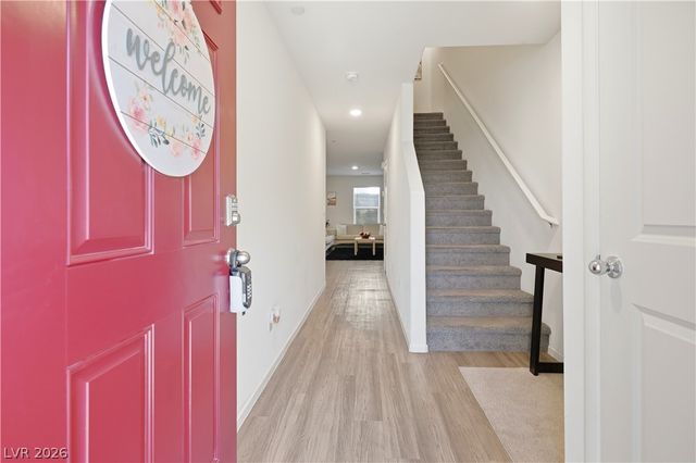 4597 Honey Hills Avenue, Las Vegas, NV 89141