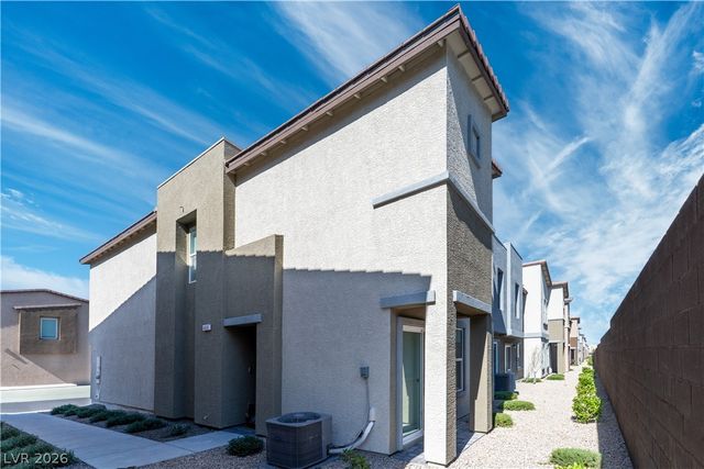 4597 Honey Hills Avenue, Las Vegas, NV 89141