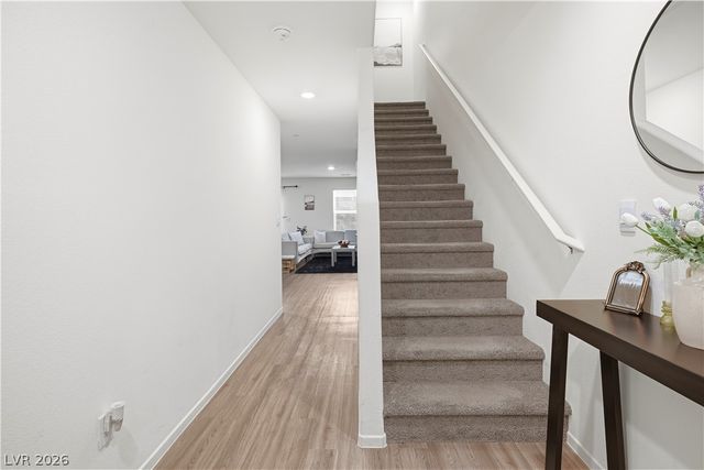 4597 Honey Hills Avenue, Las Vegas, NV 89141