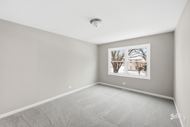 1005 Cooper Court, Buffalo Grove, IL 60089