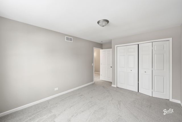 1005 Cooper Court, Buffalo Grove, IL 60089