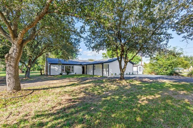5425 Jeffrey Street, Dickinson, TX 77539
