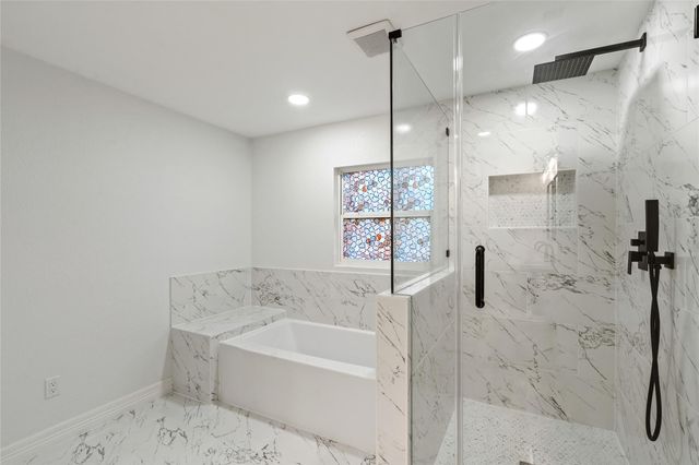 5425 Jeffrey Street, Dickinson, TX 77539