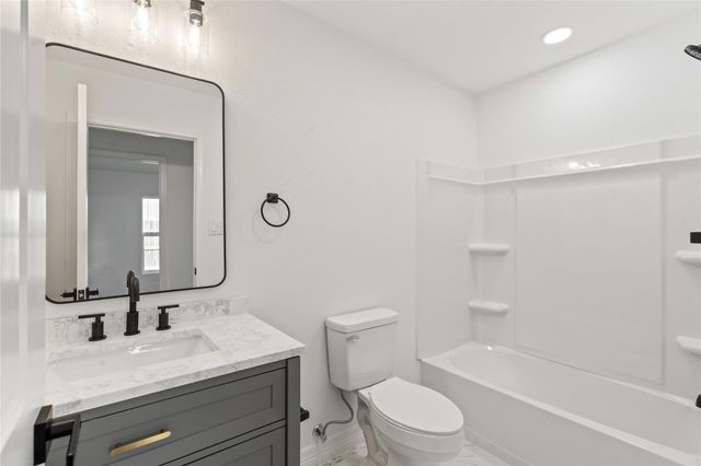 5425 Jeffrey Street, Dickinson, TX 77539