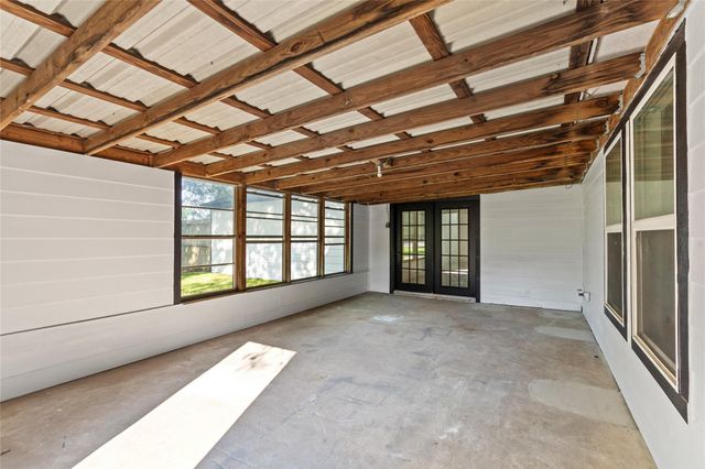 5425 Jeffrey Street, Dickinson, TX 77539