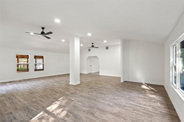 5425 Jeffrey Street, Dickinson, TX 77539