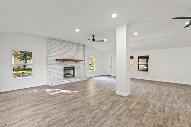 5425 Jeffrey Street, Dickinson, TX 77539