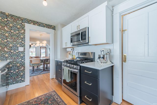 1204 S Grant Street, Bloomington, IN 47401