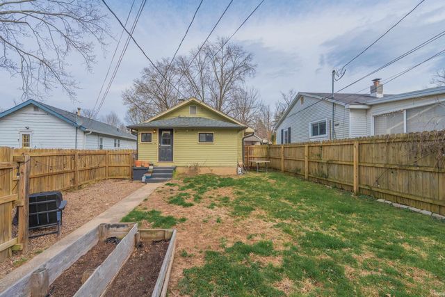 1204 S Grant Street, Bloomington, IN 47401