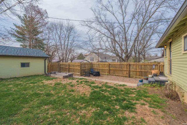 1204 S Grant Street, Bloomington, IN 47401