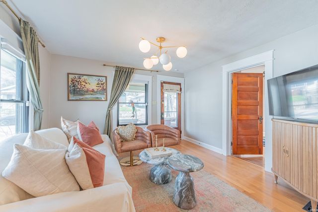 1204 S Grant Street, Bloomington, IN 47401