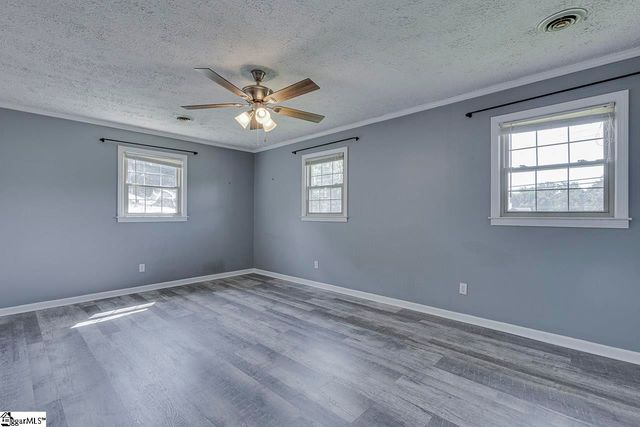 422 Rangeview Circle, Greenville, SC 29617