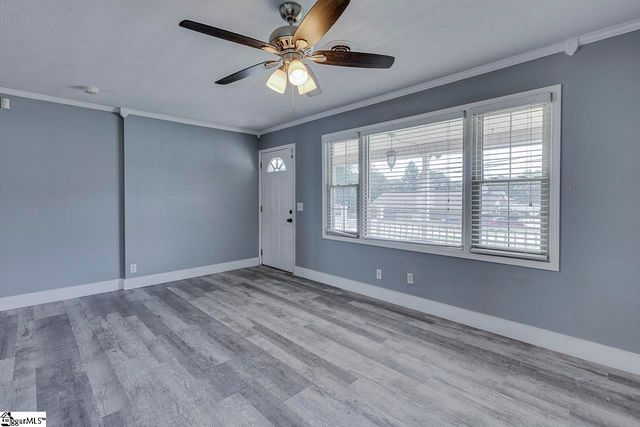 422 Rangeview Circle, Greenville, SC 29617