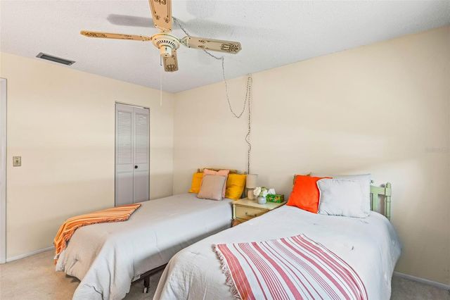 101 DOGWOOD CIRCLE, Seminole, FL 33777