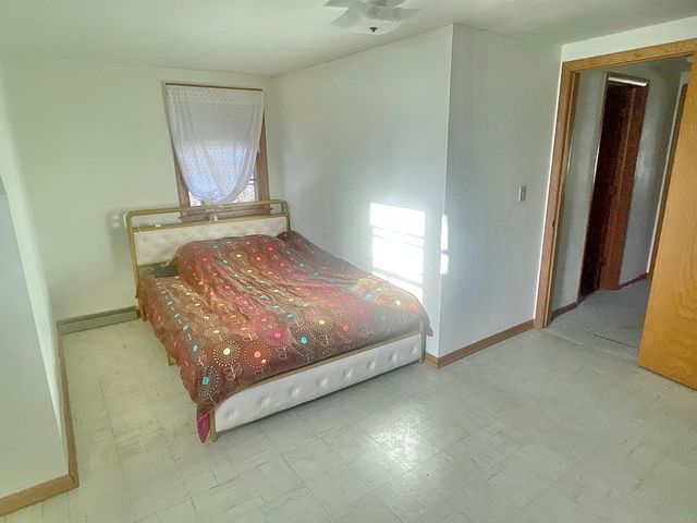 1885 3rd Street E, Saint Paul, MN 55119