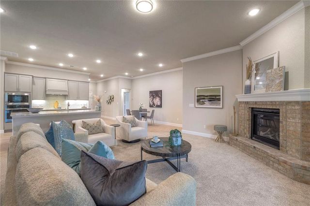12928 Sewell Avenue, Kansas City, KS 66109