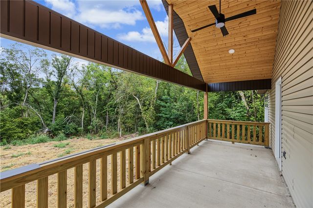 3 Lockhart Place, Bella Vista, AR 72715