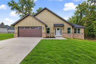 3 Lockhart Place, Bella Vista, AR 72715